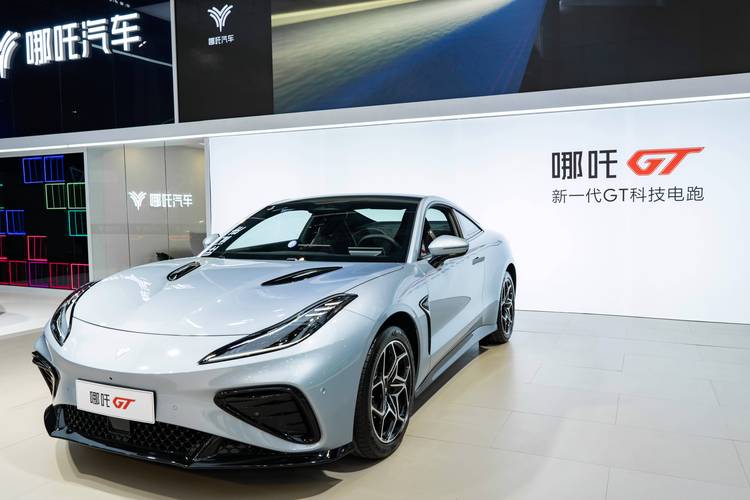 广州萝岗区运月蓝企业管理咨询哪吒汽车在智能汽车领域的表现，领途汽车在新能源汽车市场中的影响力