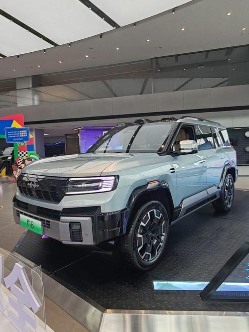 广州萝岗区运月蓝企业管理咨询比亚迪方程豹硬派越野的爆款，英菲尼迪35周年与你共成长